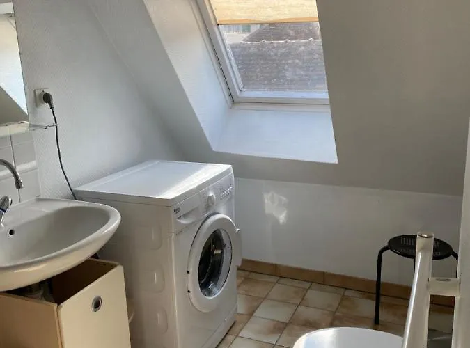 Au Joli Barsequanais Apartment